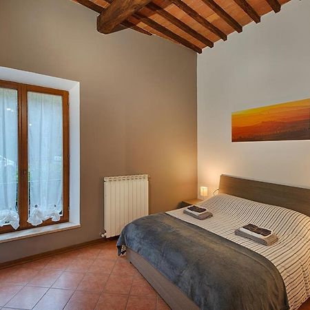 Casazappa - In Centro A Piedi, Parcheggio E Giardino Privato Lägenhet Siena Exteriör bild